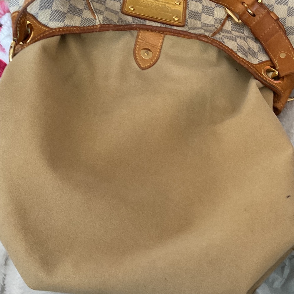 Louis Vuitton Damier Azur Hobo Bag in Cream and Brown - Picture 12 of 14